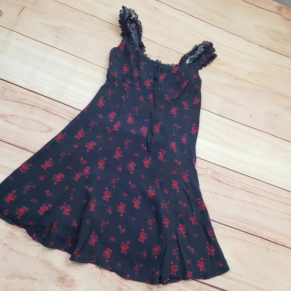 Wild Fable Dress Girls XS Black Red Floral Lace Trim Mini Dress Square Neck Rose